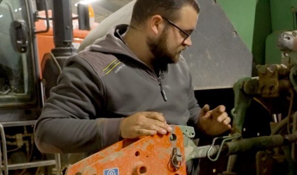 Antoine conducteur engins Cuma